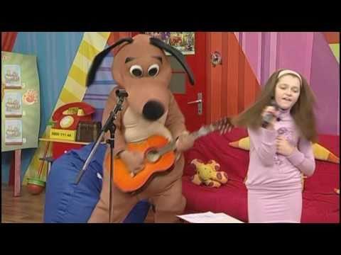Donika Nuhiu - Ejani këndojmë (Femij Kalamaj)