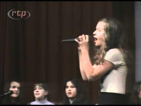 Donika Nuhiu - Ti je dritë (Femij Kalamaj)